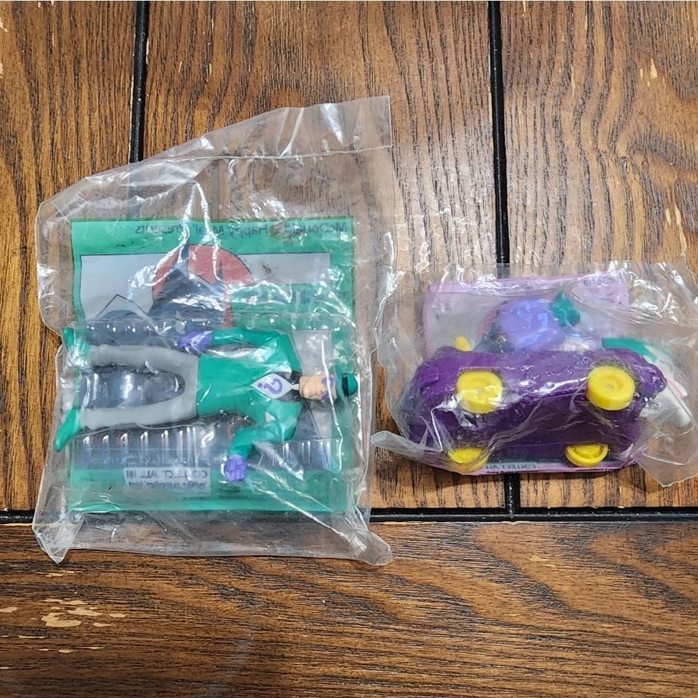 Vintage 1993 McDonalds Happy Meal Toys The Riddler Joker New